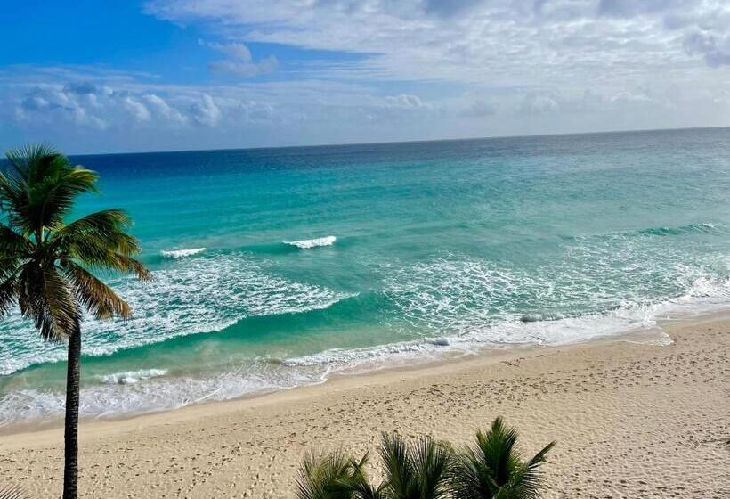 1 Bedroom Penthouse Apartment, White Sands Beach Condos