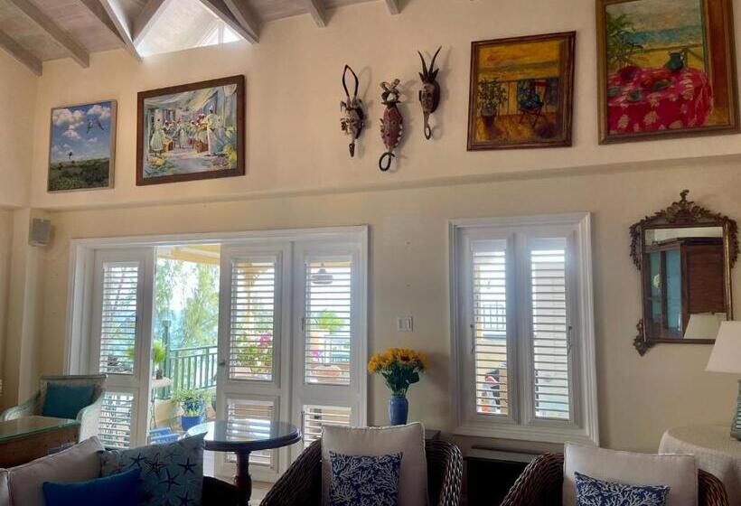 1 Bedroom Penthouse Apartment, White Sands Beach Condos