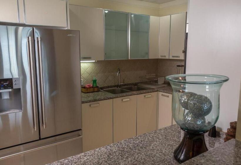 سوئیت 2 خوابه, White Sands Beach Condos