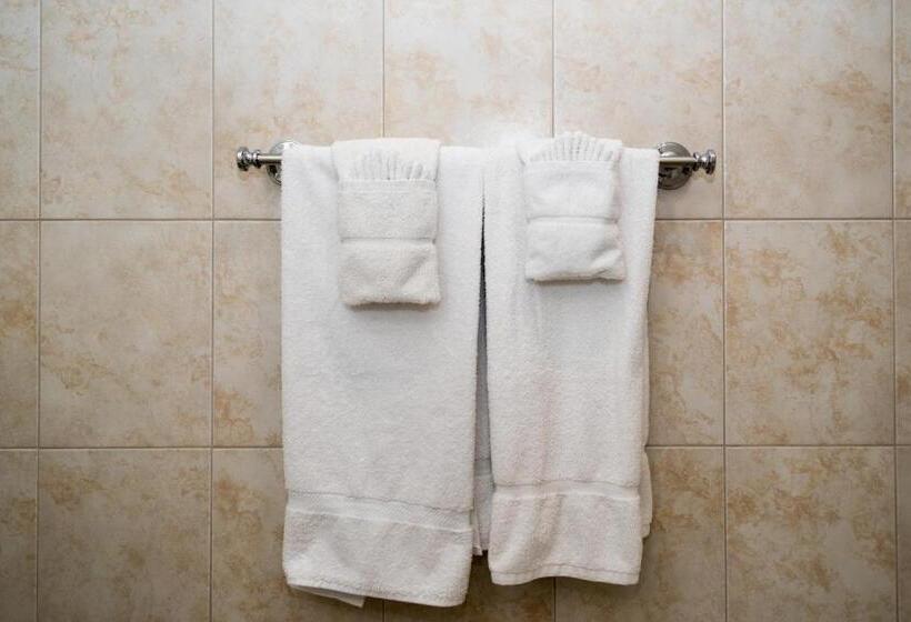 آپارتمان لوکس 2 خوابه, White Sands Beach Condos