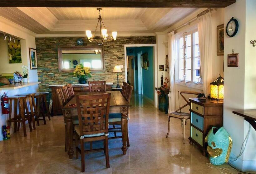 1 Bedroom Penthouse Apartment, White Sands Beach Condos