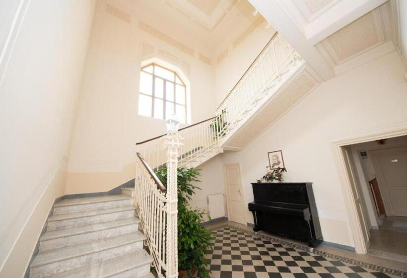 デラックスルーム, Ostello San Luigi Orione