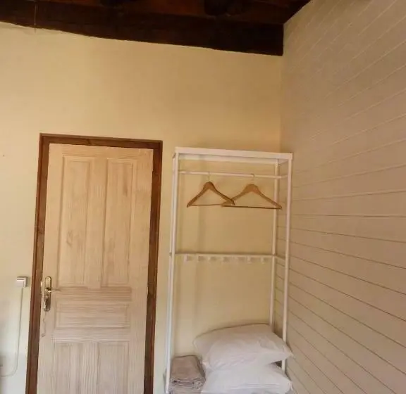 スタンダードルーム, Les Magranes Bed & Breakfast