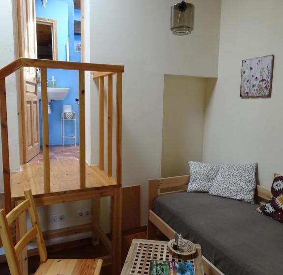 חדר משפחתי, Les Magranes Bed & Breakfast