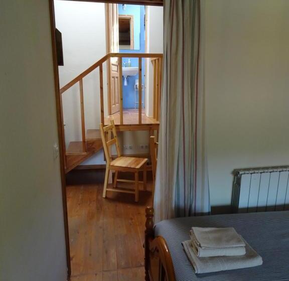 חדר משפחתי, Les Magranes Bed & Breakfast