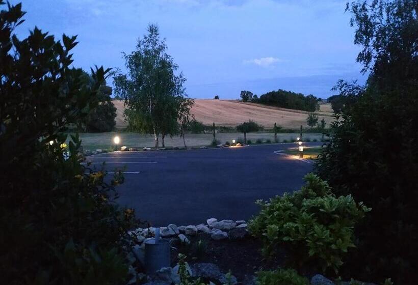 스탠다드 룸 킹사이즈 침대, Bastide De Luzert