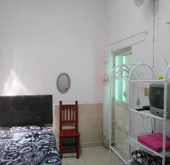 غرفة قياسية, Habitaciones Amuebladas. Poliforum/centro