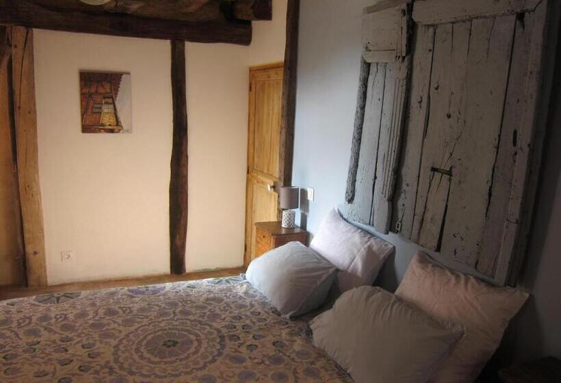 Стандартный Номер Кровать Кинг, La Lauze Et L Anguille