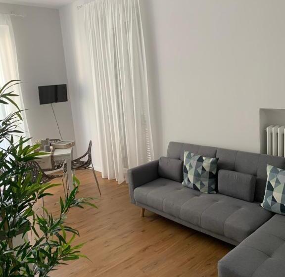 غرفة عائلية, Nontiscordardime