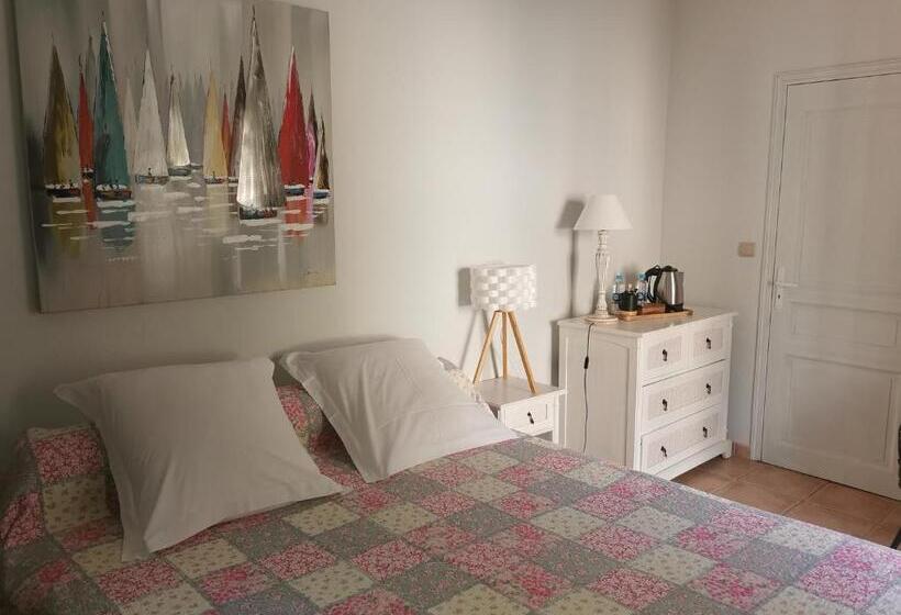 스탠다드 룸 가든 전망, Tre Castelli