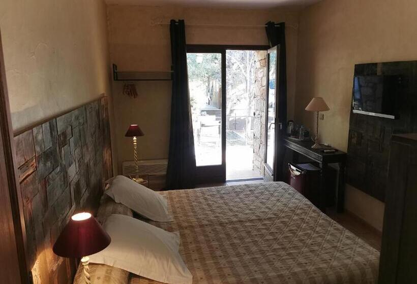 스탠다드 룸 가든 전망, Tre Castelli