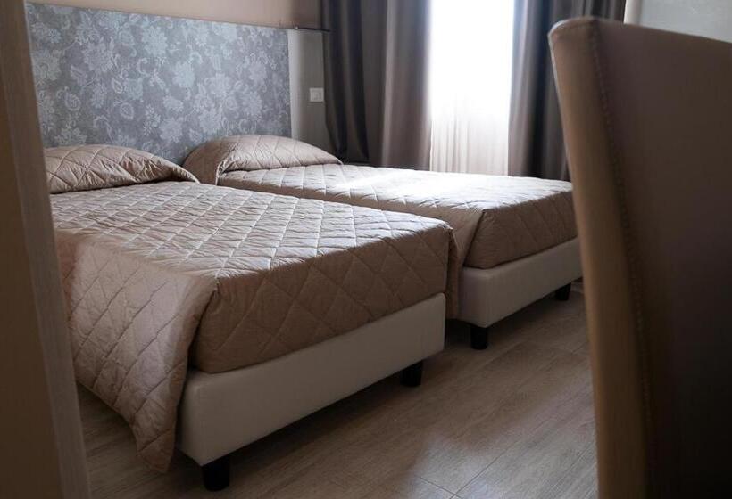 غرفة قياسية, La Casa Del Pellegrino