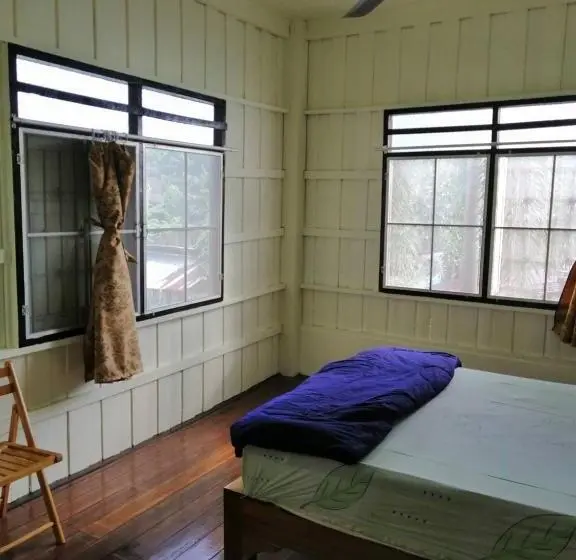 اتاق استاندارد با سرویس بهداشتی مشترک, Orchid Guest House