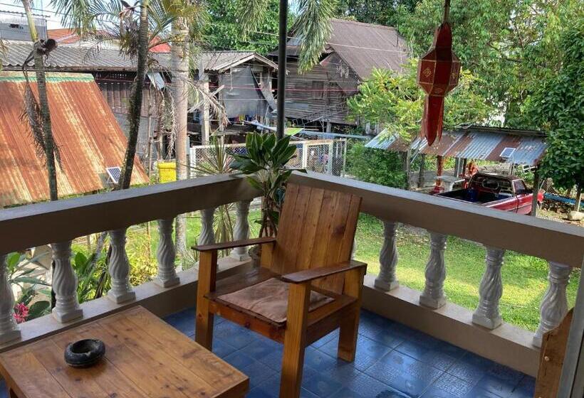 اتاق استاندارد با بالکن, Orchid Guest House