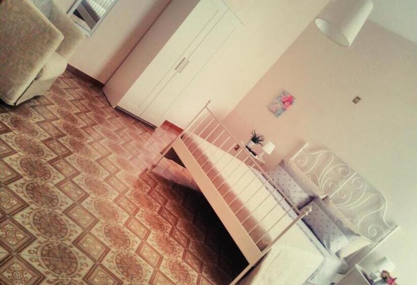 标准间, B&b L Angolo Fiorito