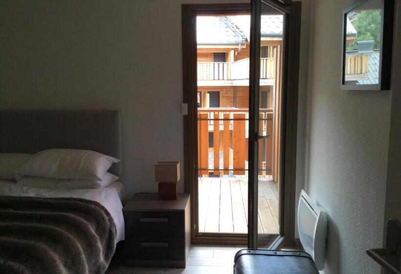 ２ベッドルームアパートメント, Les 4 Elements