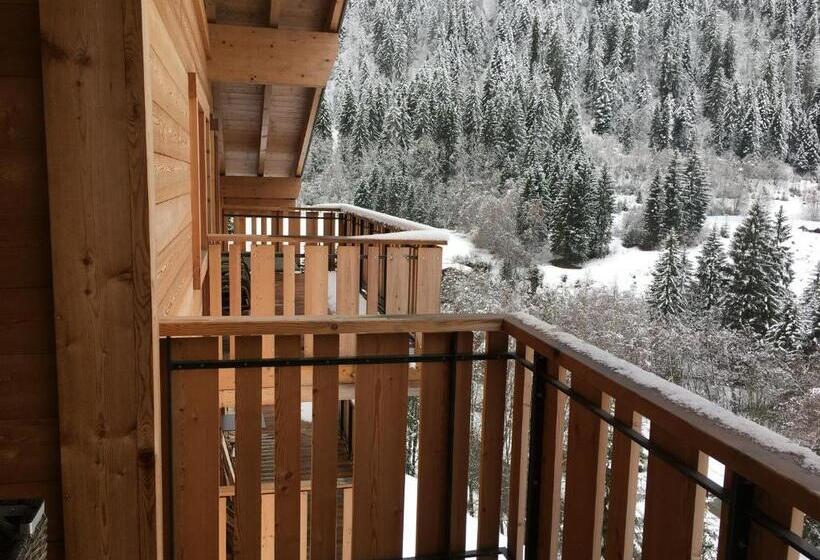 ２ベッドルームアパートメント, Les 4 Elements