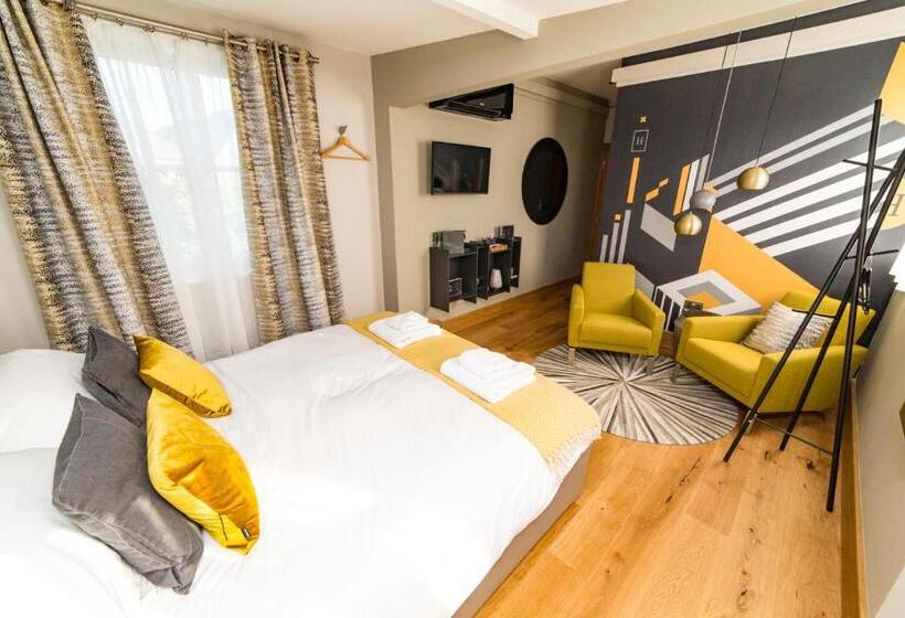 חדר דחוקס עם מיטת קינג, The Hugo   Hotel Concept Canterbury