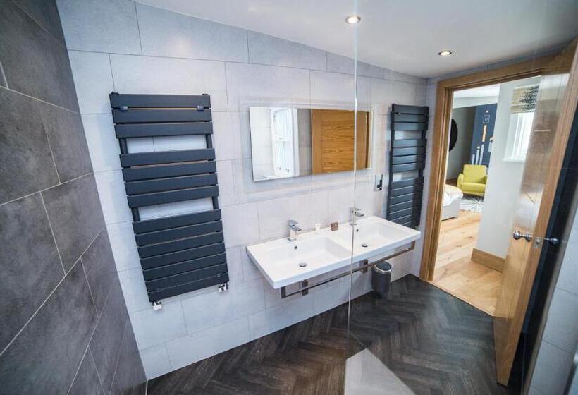 스탠다드 룸 킹사이즈 침대, The Hugo   Hotel Concept Canterbury