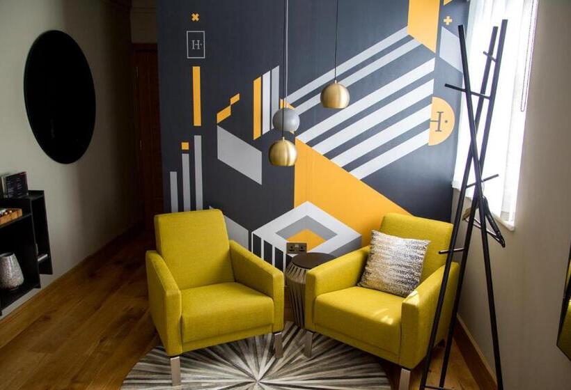 חדר דחוקס עם מיטת קינג, The Hugo   Hotel Concept Canterbury
