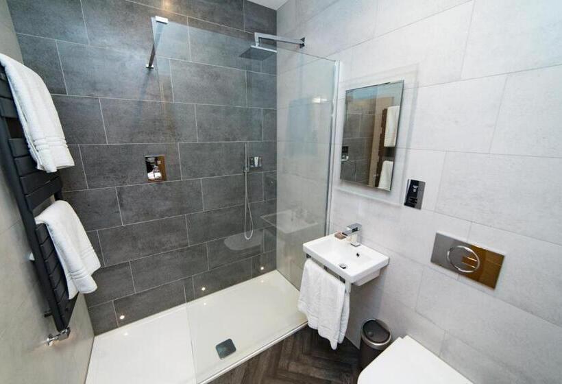 디럭스 룸, The Hugo   Hotel Concept Canterbury