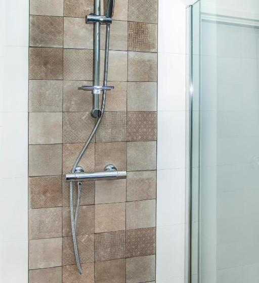 חדר דלוקס עם מרפסת, B&b De Eikenhorst