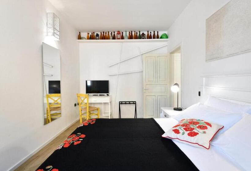Quarto Estandar Cama King, Lughia