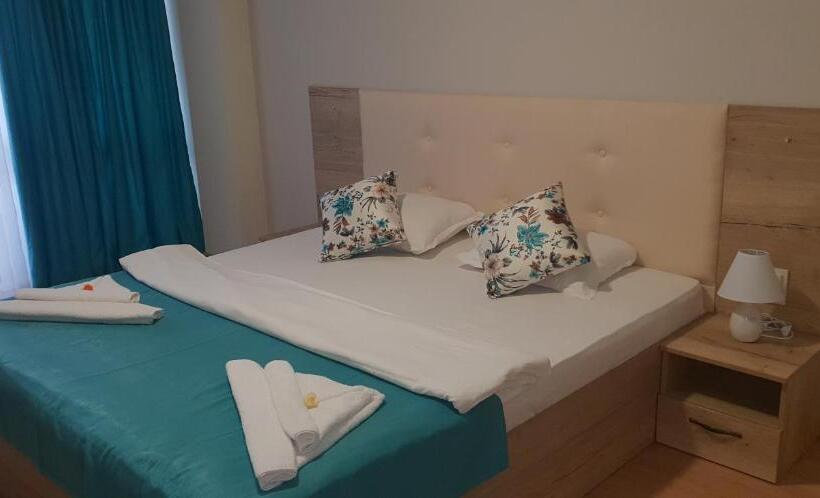 اتاق استاندارد با بالکن و چشم‌انداز دریا, Sea View Hills