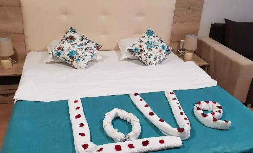 اتاق لوکس, Sea View Hills