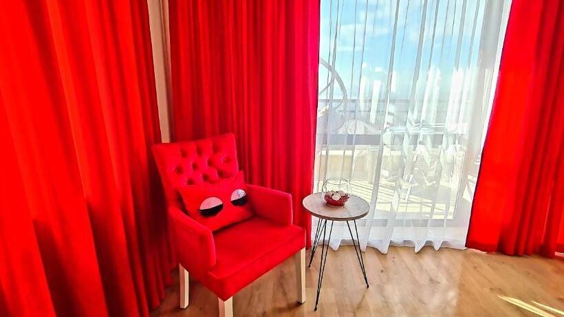 اتاق استاندارد, Sea View Hills