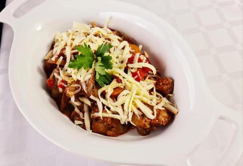 اتاق خانوادگی, Sea View Hills