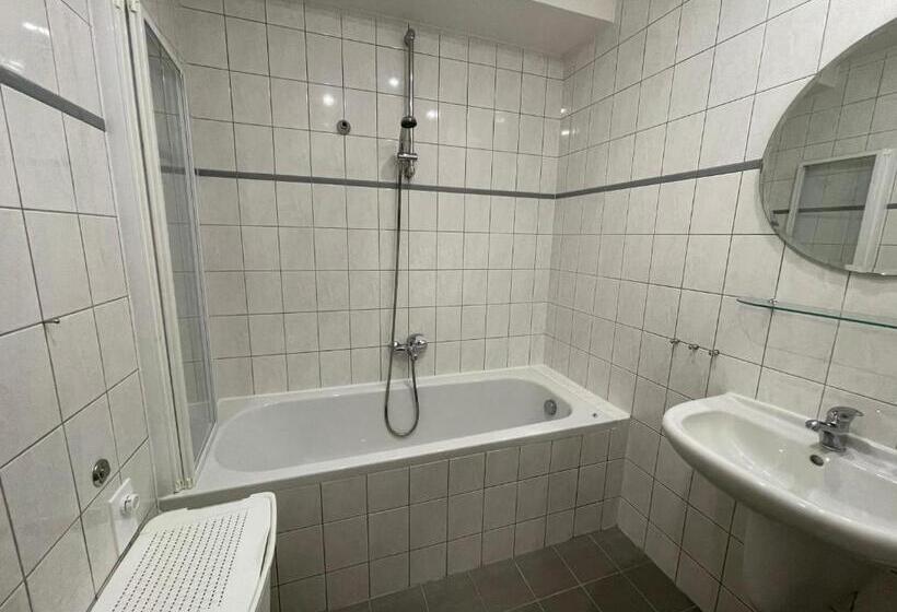 1 Bedroom Apartment Mountain View, Skiresort Pec Poustevnik