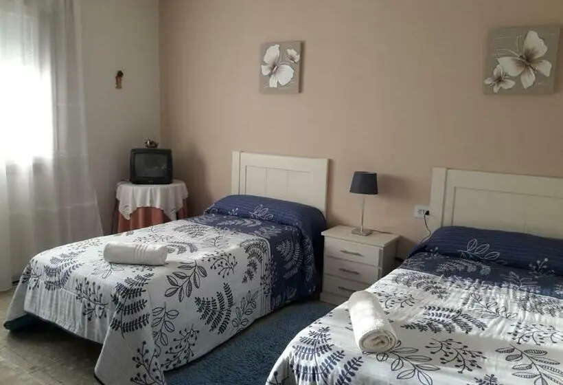 تختخواب در اتاق مشترک, Albergue Agarimo