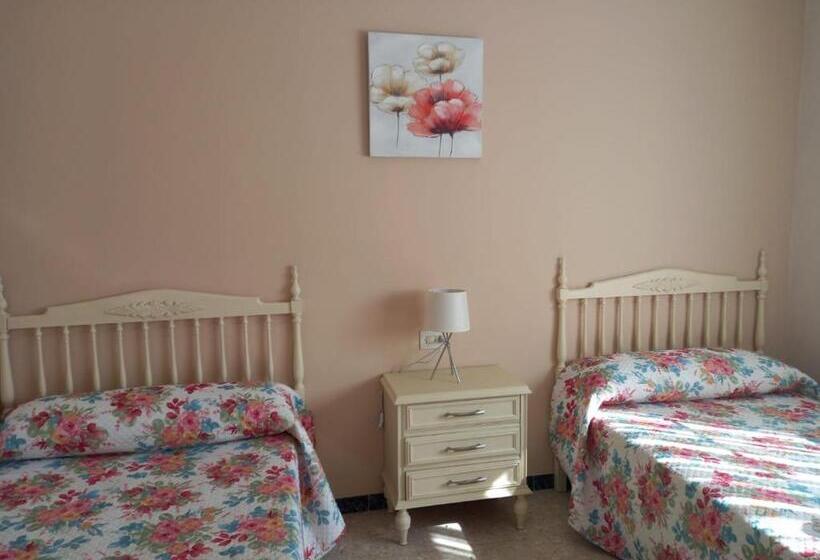 带共用浴室的标准房间, Albergue Agarimo