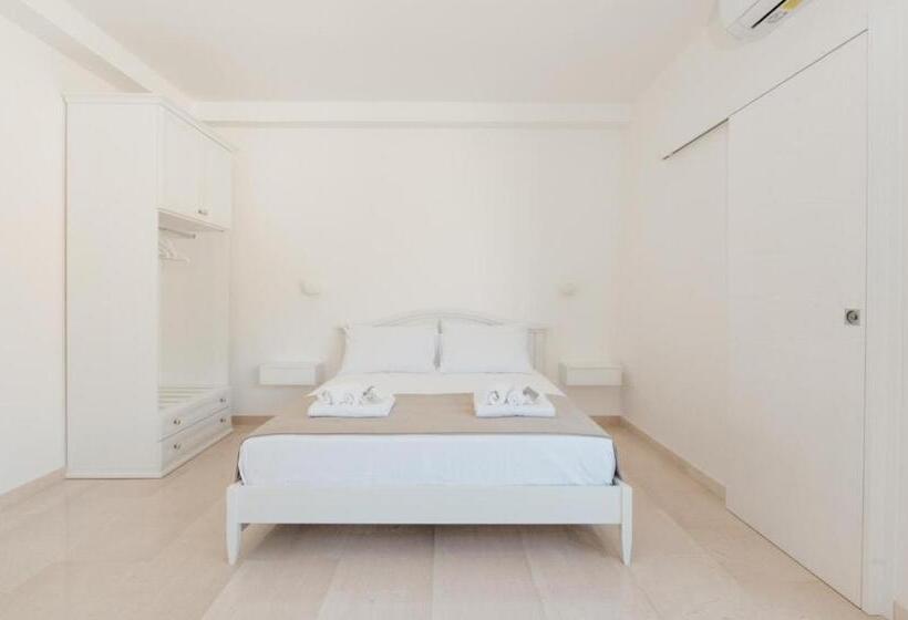 スタンダードルーム, B&b Castello Otranto