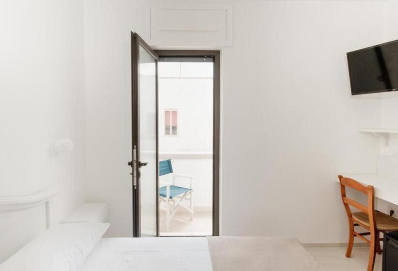 スタンダードルーム, B&b Castello Otranto