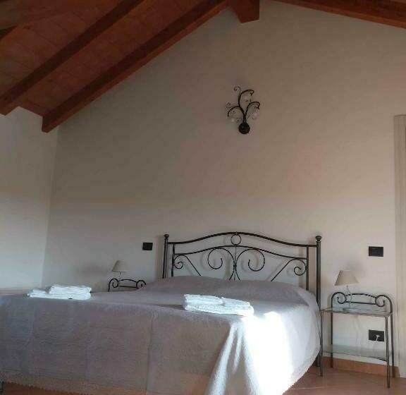 اتاق استاندارد سه نفره, B&b Molinetto