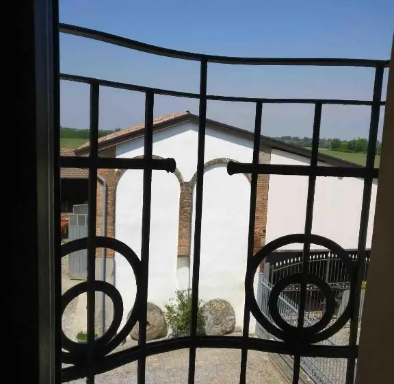 اتاق استاندارد سه نفره, B&b Molinetto