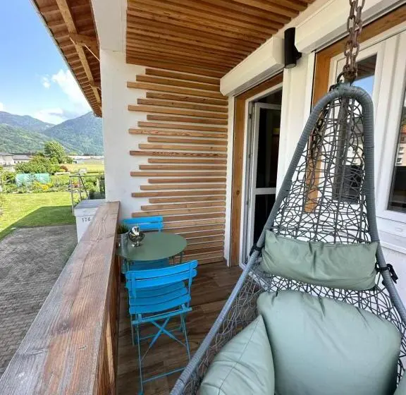キングサイズベッドのスタンダードルーム, La Villa D Hélène 2   Chambres D Hôtes Bnb Et Appartements   Cluses