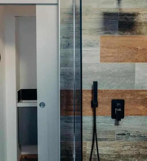 バス共有のスタンダードルーム, La Villa D Hélène 2   Chambres D Hôtes Bnb Et Appartements   Cluses