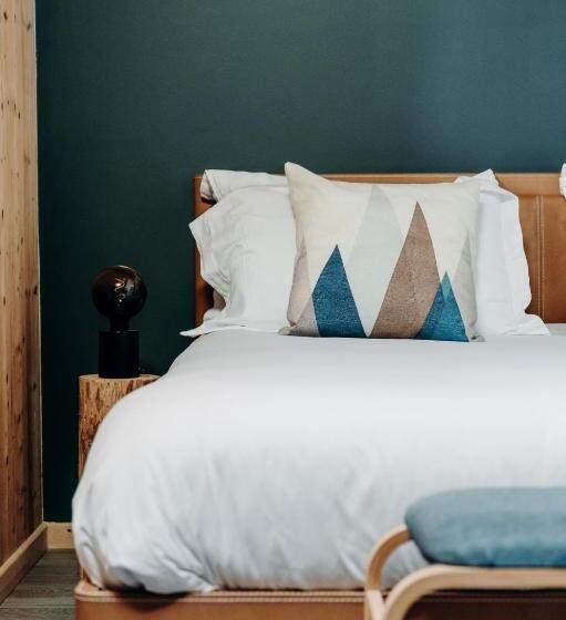 חדר סטנדרט חדר אמבטיה משותף, La Villa D Hélène 2   Chambres D Hôtes Bnb Et Appartements   Cluses