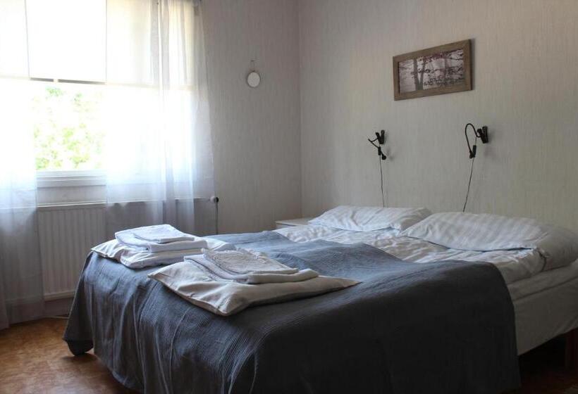 חדר סטנדרט חדר אמבטיה משותף, Nalles Gästhem