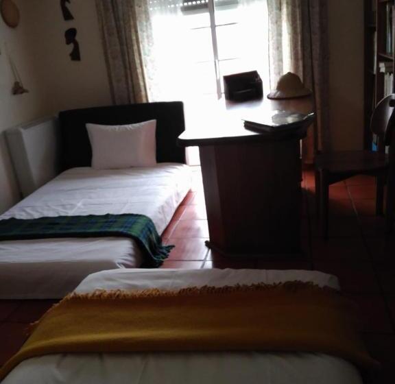 Семейный Номер, Quinta Nova Do Almeida