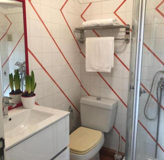 Семейный Номер, Quinta Nova Do Almeida