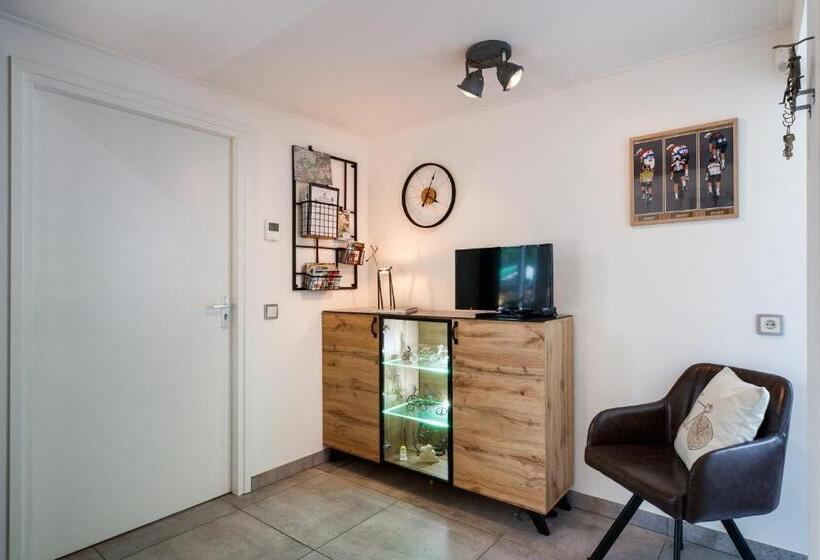 חדר סטנדרט, Velo Droom