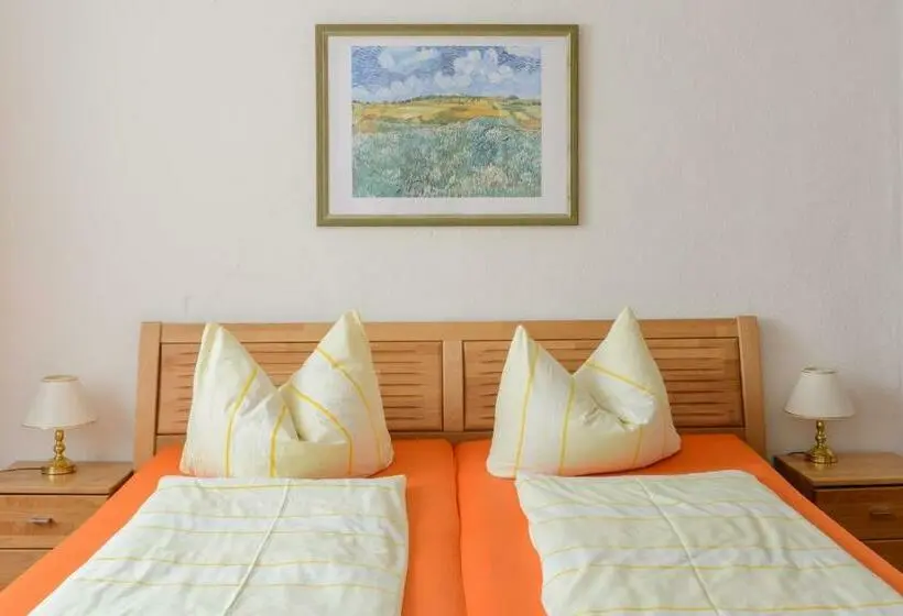 Quarto Economy, Weltrich