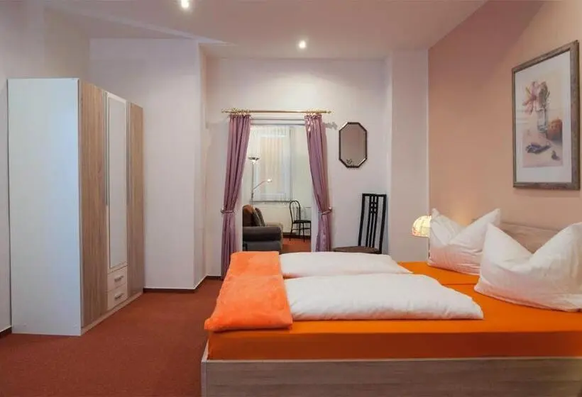 Quarto Economy, Weltrich