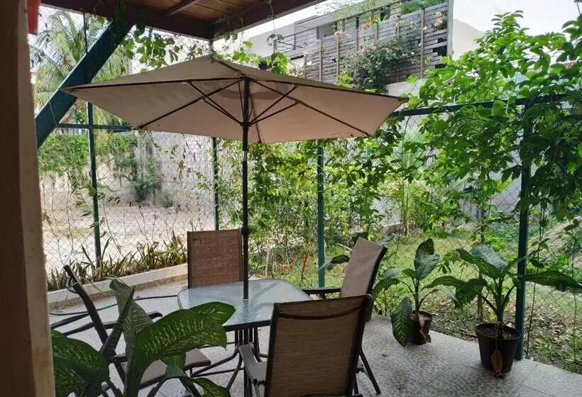 テラス付き１ベッドルームアパートメント, Palmas De Chahue