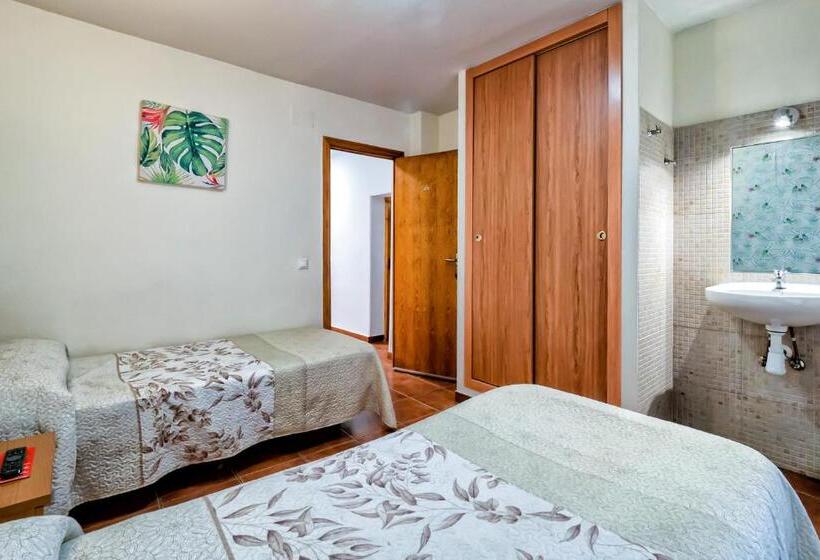 غرفة قياسية حمام مشترك, Pension La Playa