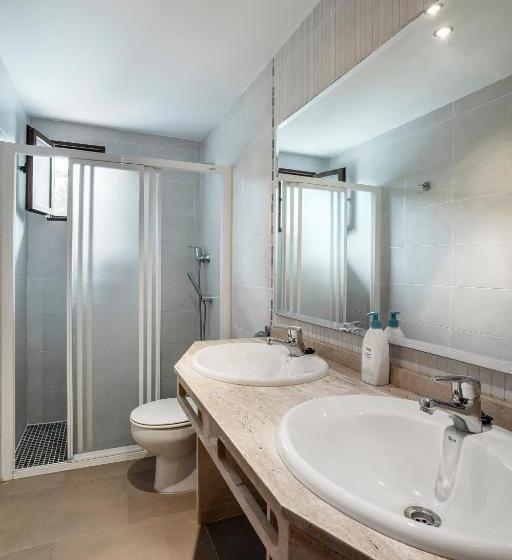 חדר סטנדרט טריפל חדר רחצה חיצוני, Eco Hotel Aire De Monte